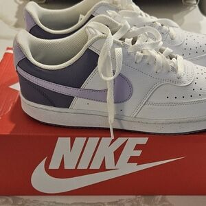 NWB Nike White and Purple Sneakers